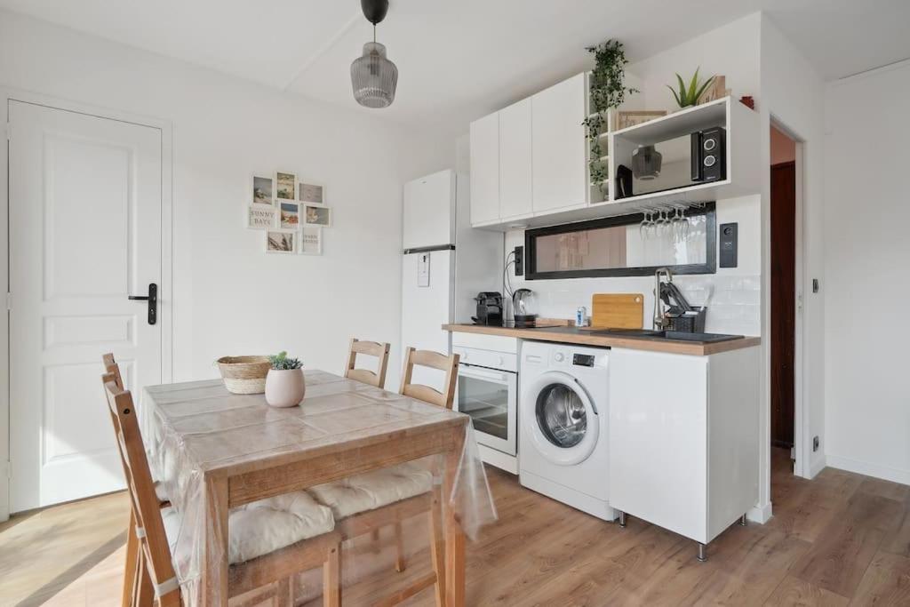 Charmant Appartement Vue Mer 7Eme - Plage 200M Marseille Ngoại thất bức ảnh